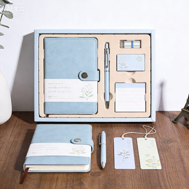 笔记本文具组合